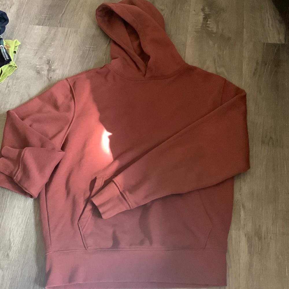 Small Old Navy pull over hoodie with no strings